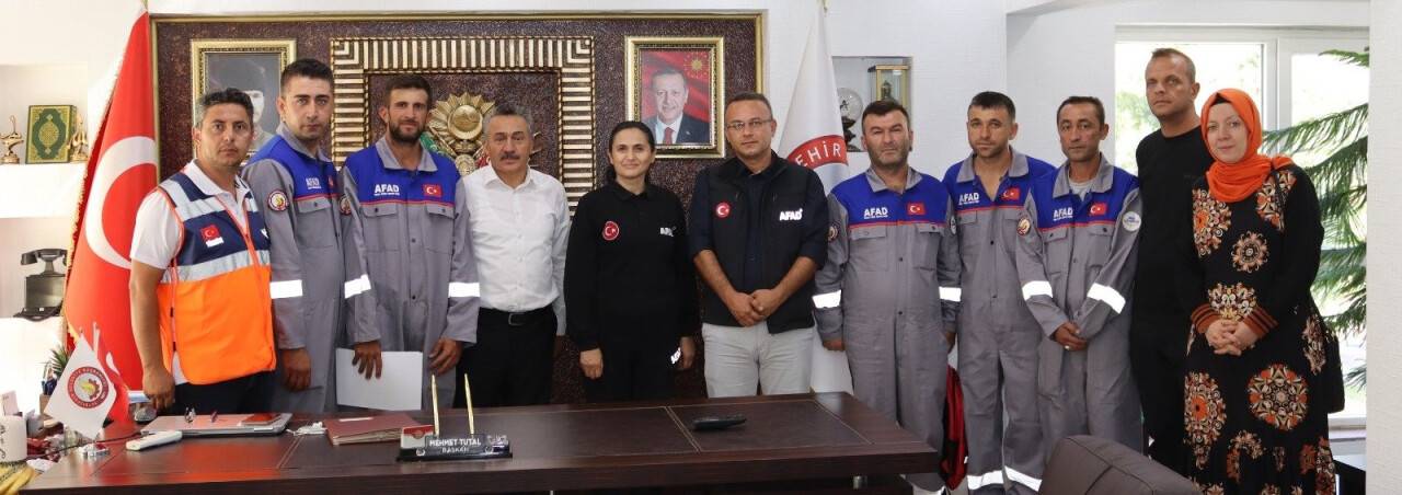 AFAD gönüllülerine teşekkür belgesi