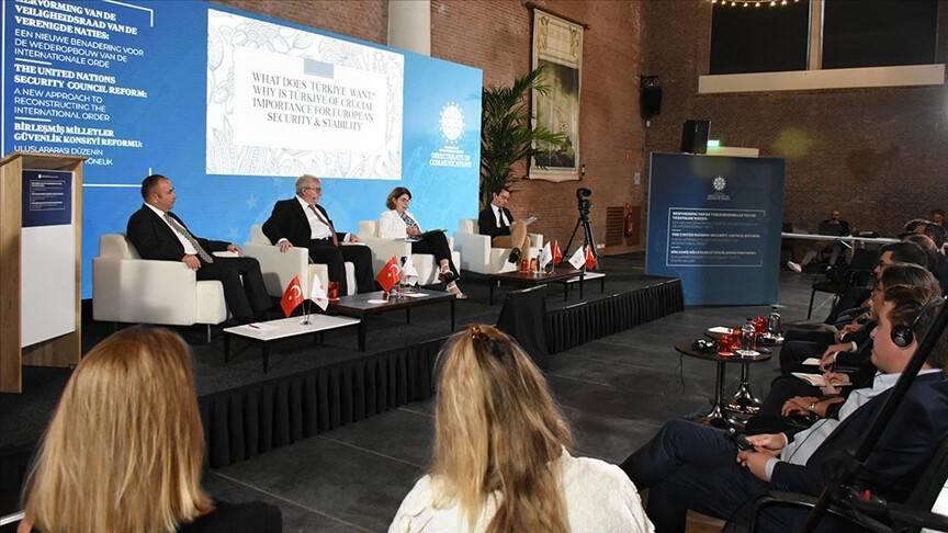 Cumhurbaşkanlığı İletişim Başkanlığından Amsterdam'da "BM Güvenlik Konseyi Reformu" paneli
