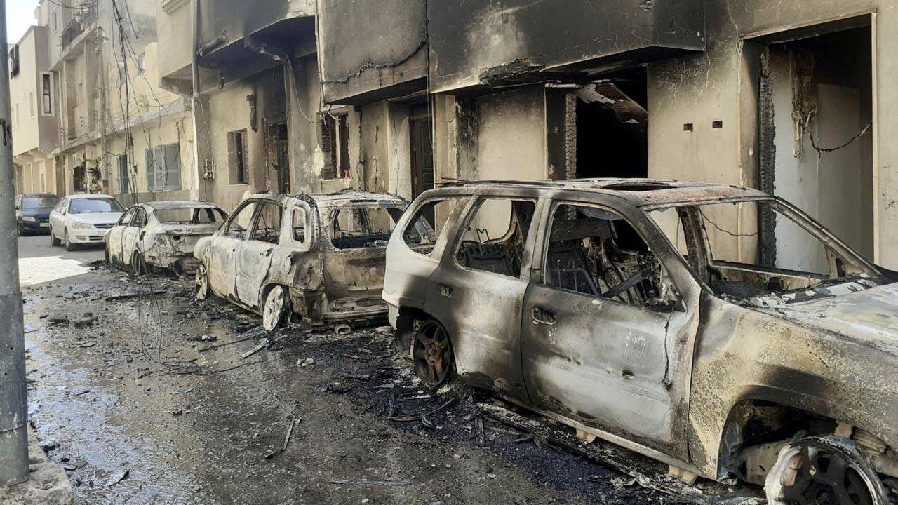 Libya’da silahlı gruplar arasında çıkan çatışmada can kaybı 32’ye yükseldi