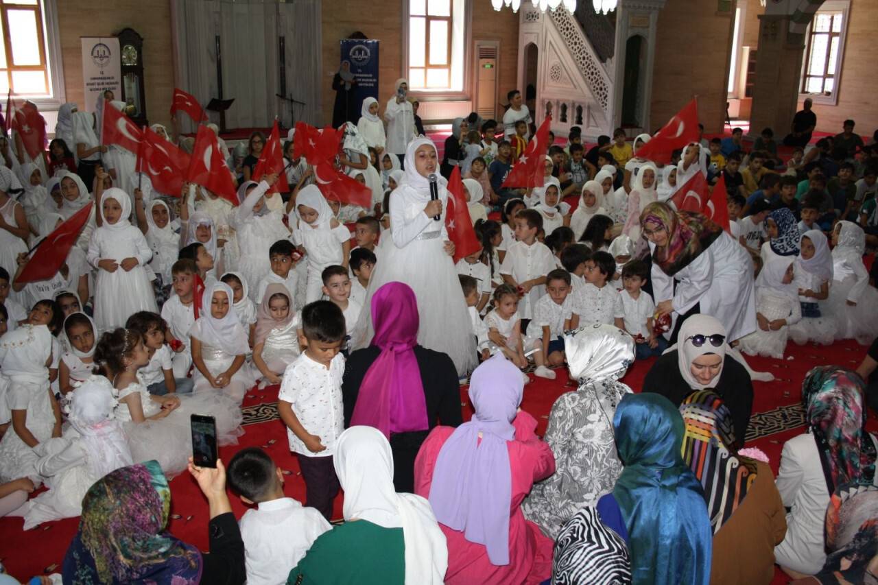 Müftü Öge, kurs kapanış programına katıldı