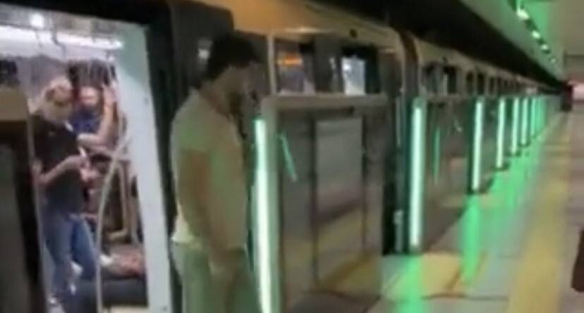 Üsküdar-Çekmeköy metrosunda arıza nedeniyle seferler durdu