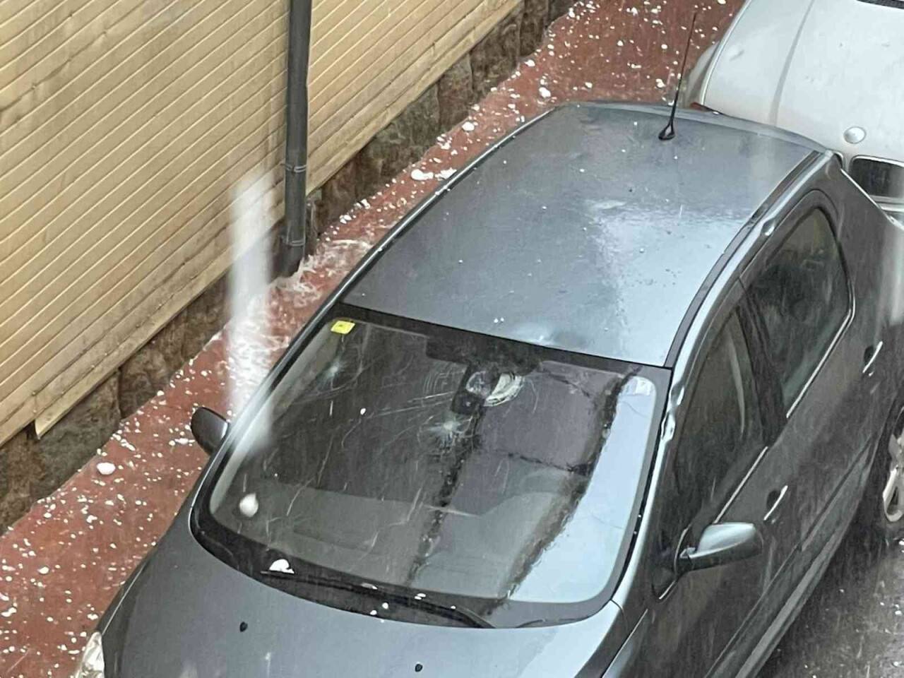 İspanya’da tenis topu büyüklüğünde dolu yağdı: 1 bebek öldü, 29 yaralı