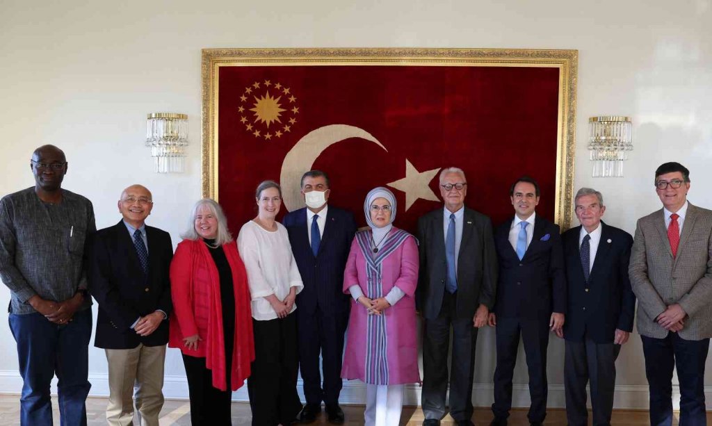 Emine Erdoğan, Uluslararası Pediatri Kurumu heyetini kabul etti