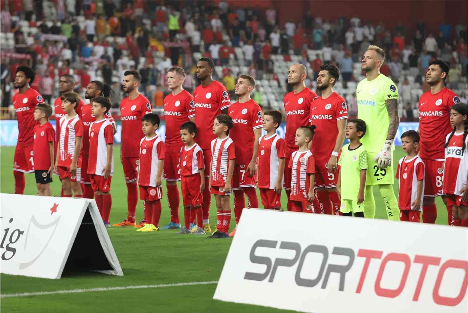 Antalyaspor, yarın Konyaspor'u konuk edecek