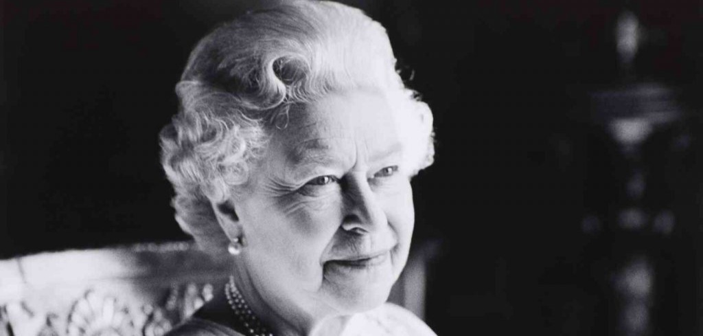 İngiltere’nin en uzun süre tahtta kalan hükümdarı Kraliçe II. Elizabeth hayatını kaybetti