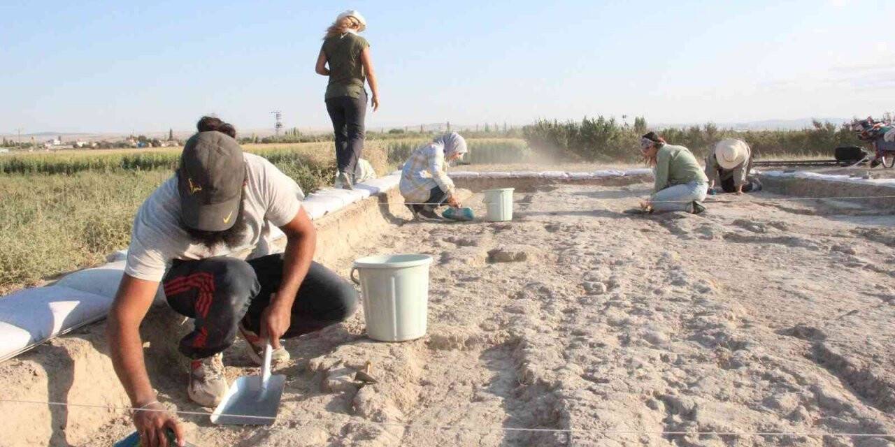 Karaman’da tarihe ışık tutacak kazı çalışması 50 yıl sonra yeniden başladı