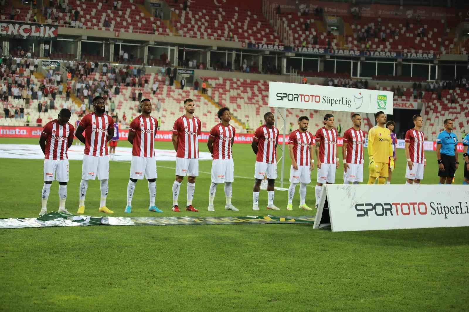 Sivasspor - İstanbulspor maçının VAR’ı Erkan Engin