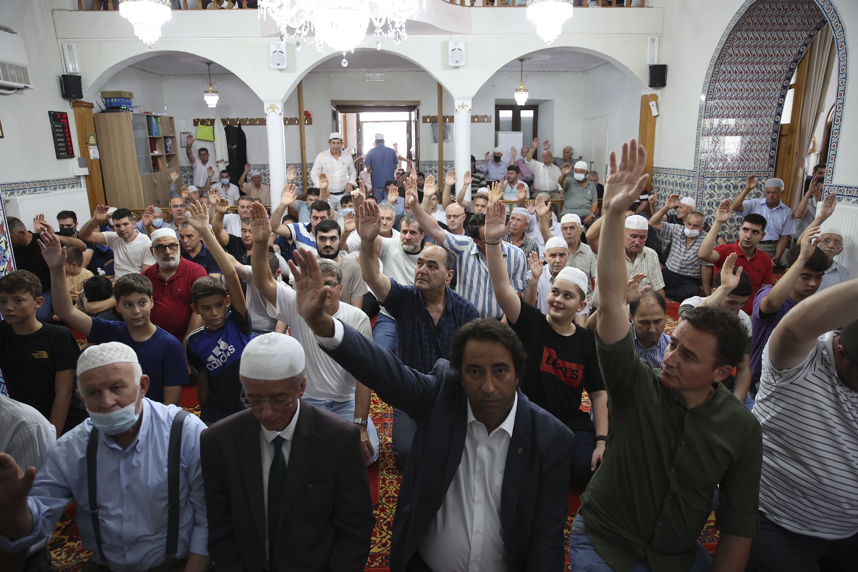 Yunan makamları Batı Trakya'da vakıflara Hristiyanları yerleştirmek istiyor