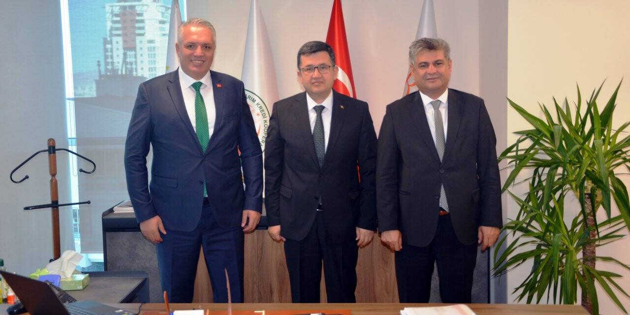 Başkan Erdal, Yılmaz Bademli’yi ziyaret etti