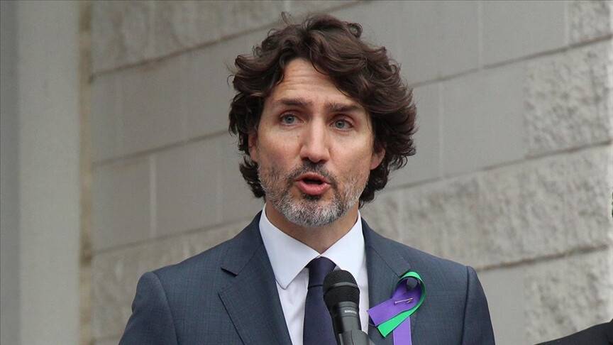 Kanada Başbakanı Trudeau: “Ukrayna’da bulunan toplu mezarlar Rusya’nın savaş suçlarının kanıtı”