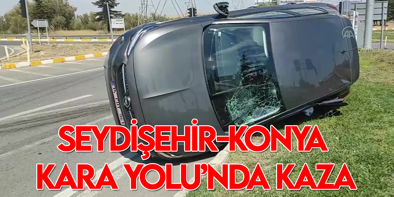 Konya'da ticari araç ile otomobilin çarpışması sonucu 4 kişi yaralandı