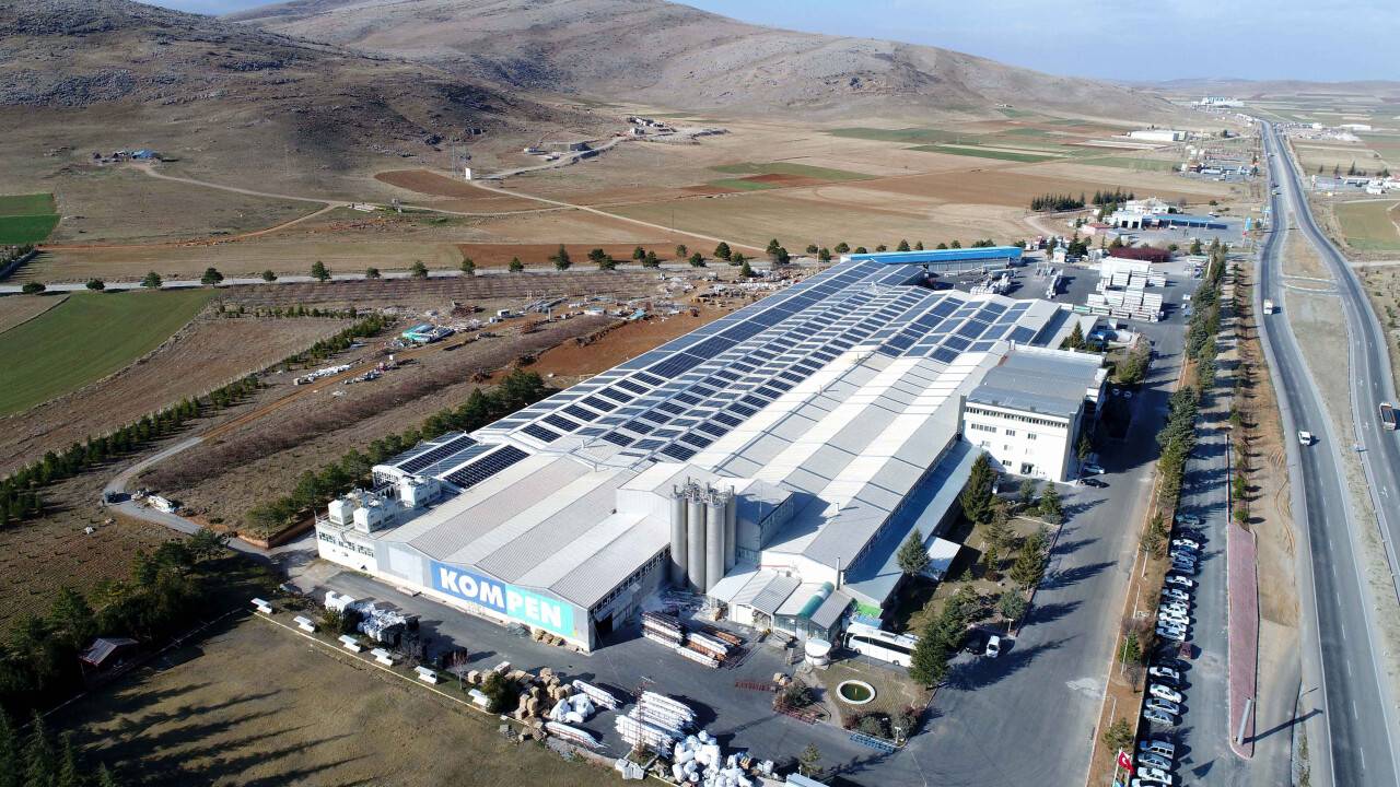 Kompen Peru’da vitrine çıktı