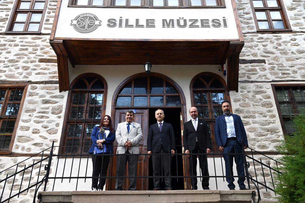 Sille ve Tropikal Kelebek Bahçesi'ni gezdiler