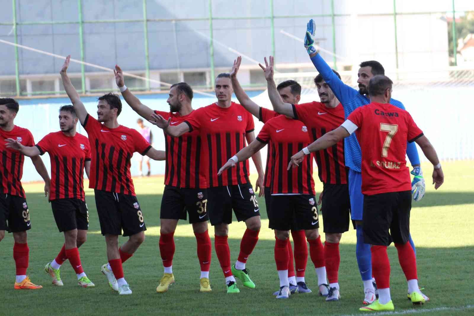 TFF 2. Lig: Pazarspor: 0 - Kastamonuspor: 1