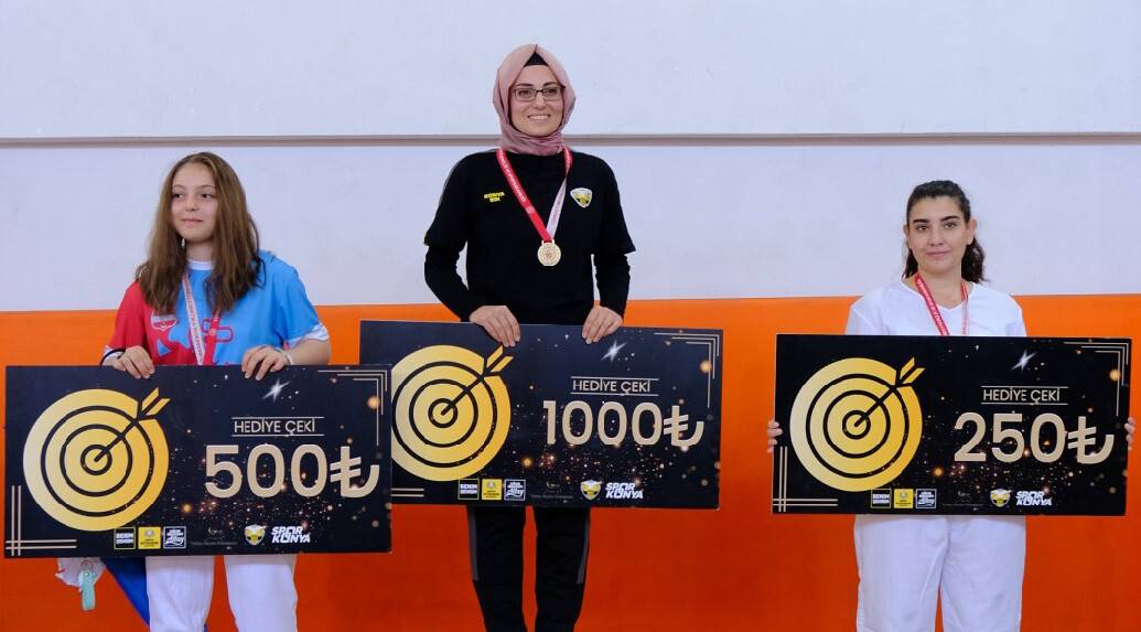 Konya Büyükşehirli okçulardan 5 derece