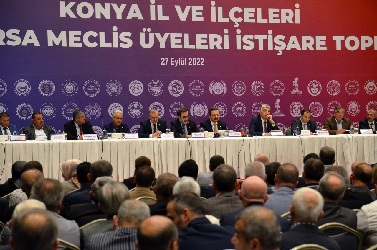 TOBB Başkanı Hisarcıklıoğlu, Konya'da istişare toplantısında konuştu