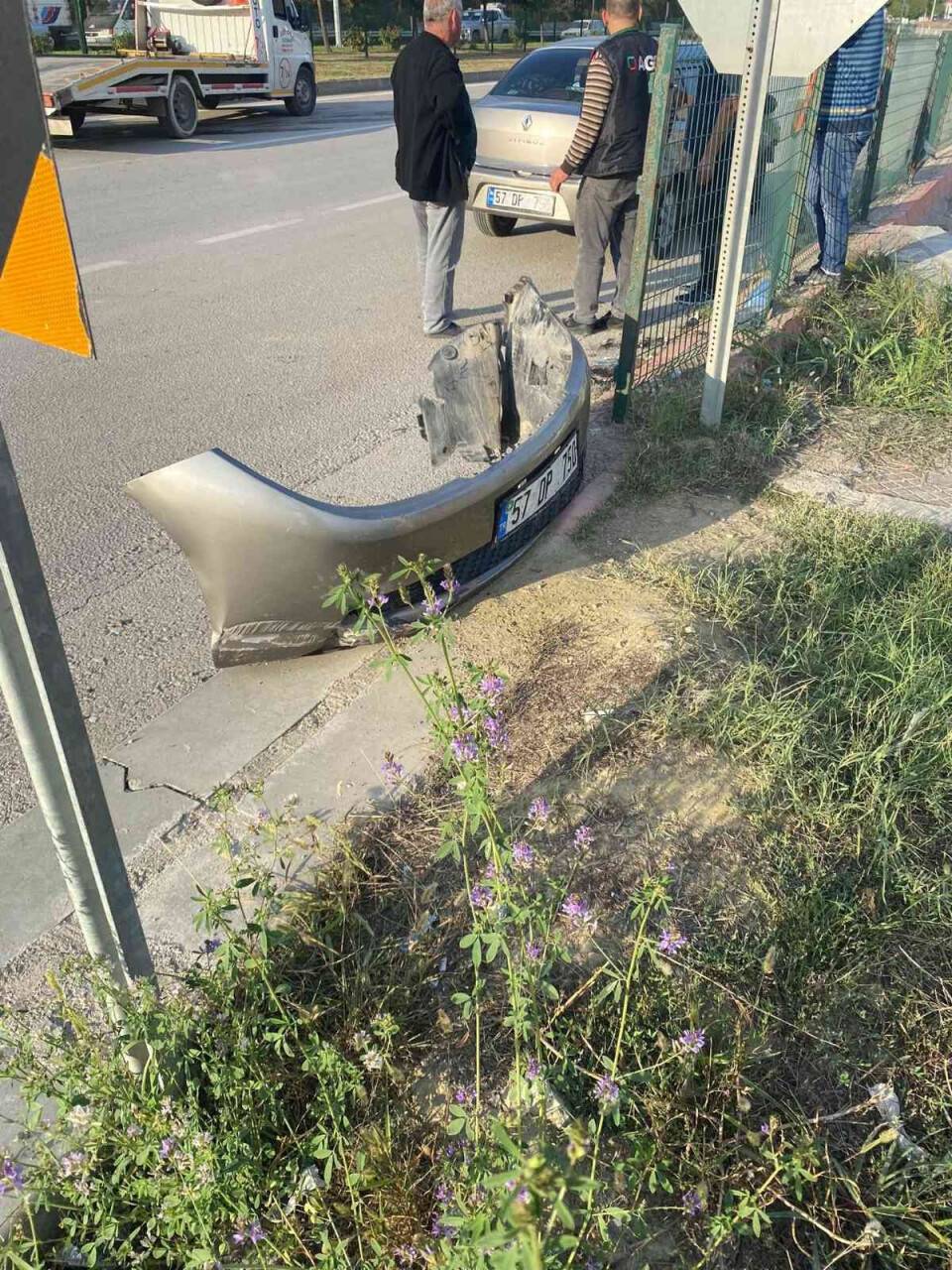 Sinop’ta trafik kazası: 2 yaralı