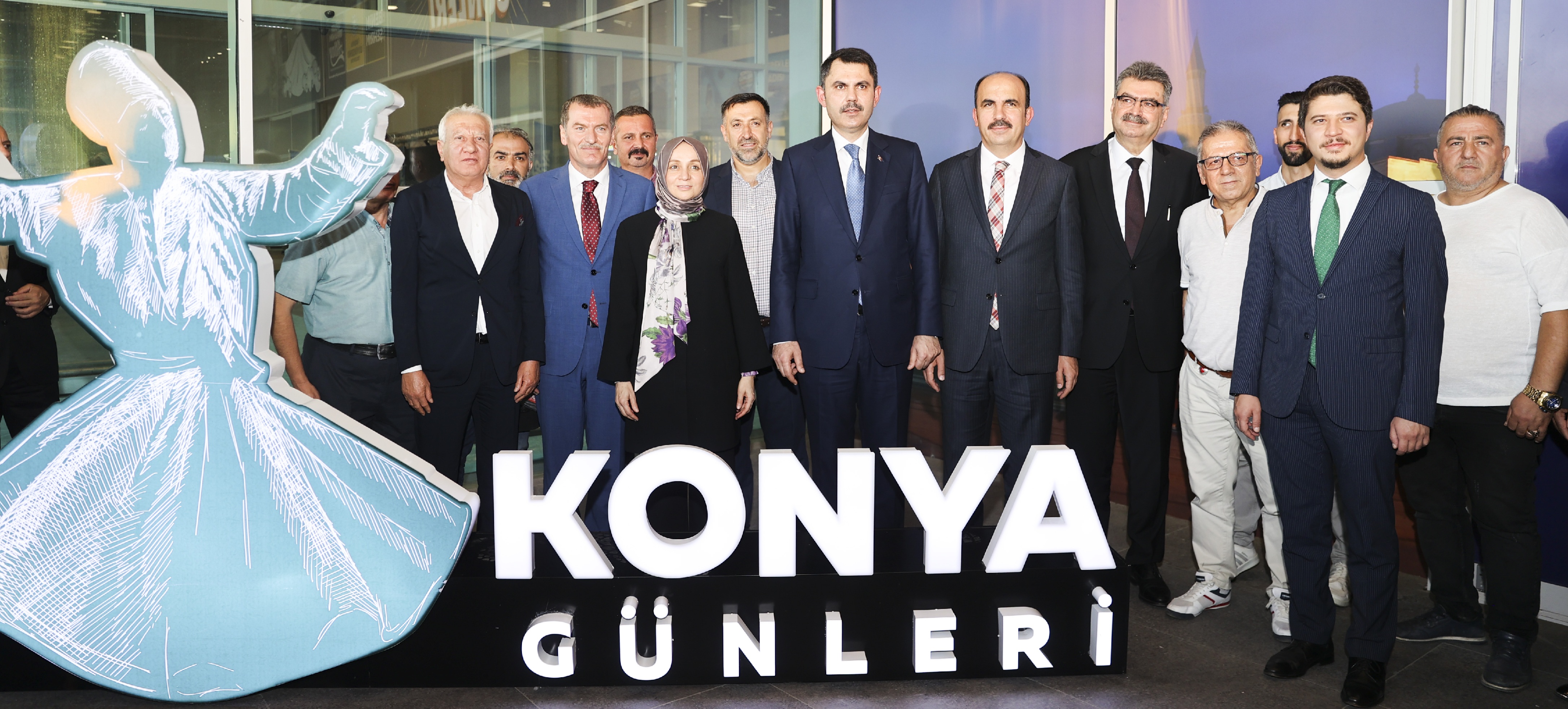 Bakan Kurum, İstanbul'da Konya Tanıtım Günleri'ne katıldı: