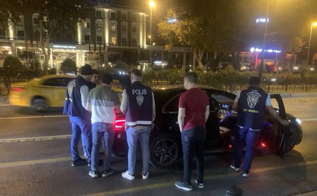 İstanbul’da helikopter destekli ‘Yeditepe Huzur’ uygulaması