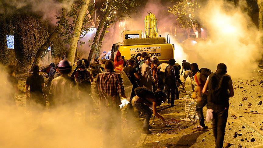 Gezi Parkı olaylarına ilişkin taraftar grubu Çarşı mensuplarının yargılandığı davaya devam edildi