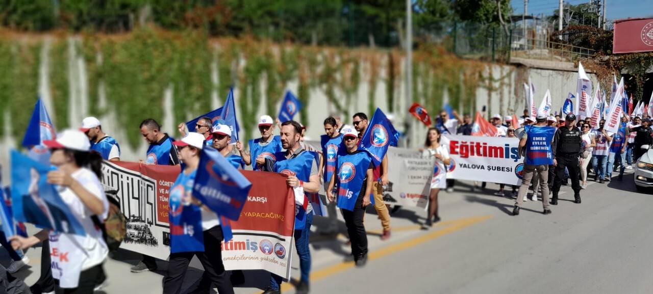 Öğretmenlik Meslek Kanunu’nun geri çekilmesini istediler