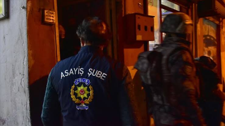 Ankara'daki asayiş uygulamalarında aranan 1456 kişi yakalandı