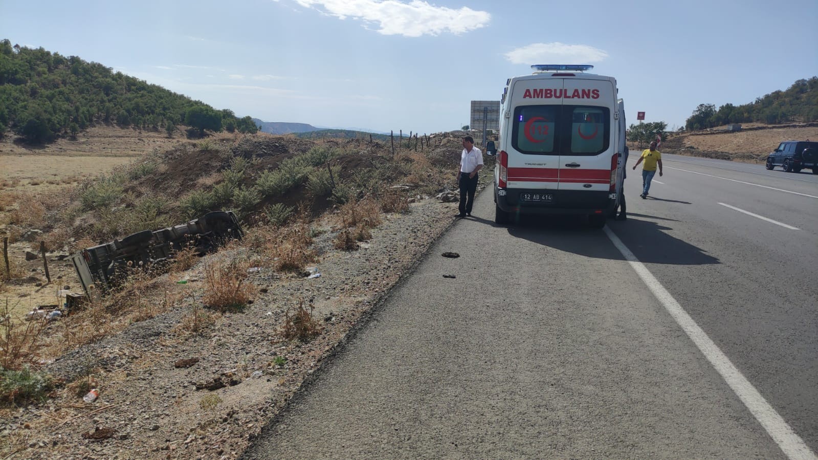 Bingöl’de kamyonet devrildi: 1 yaralı