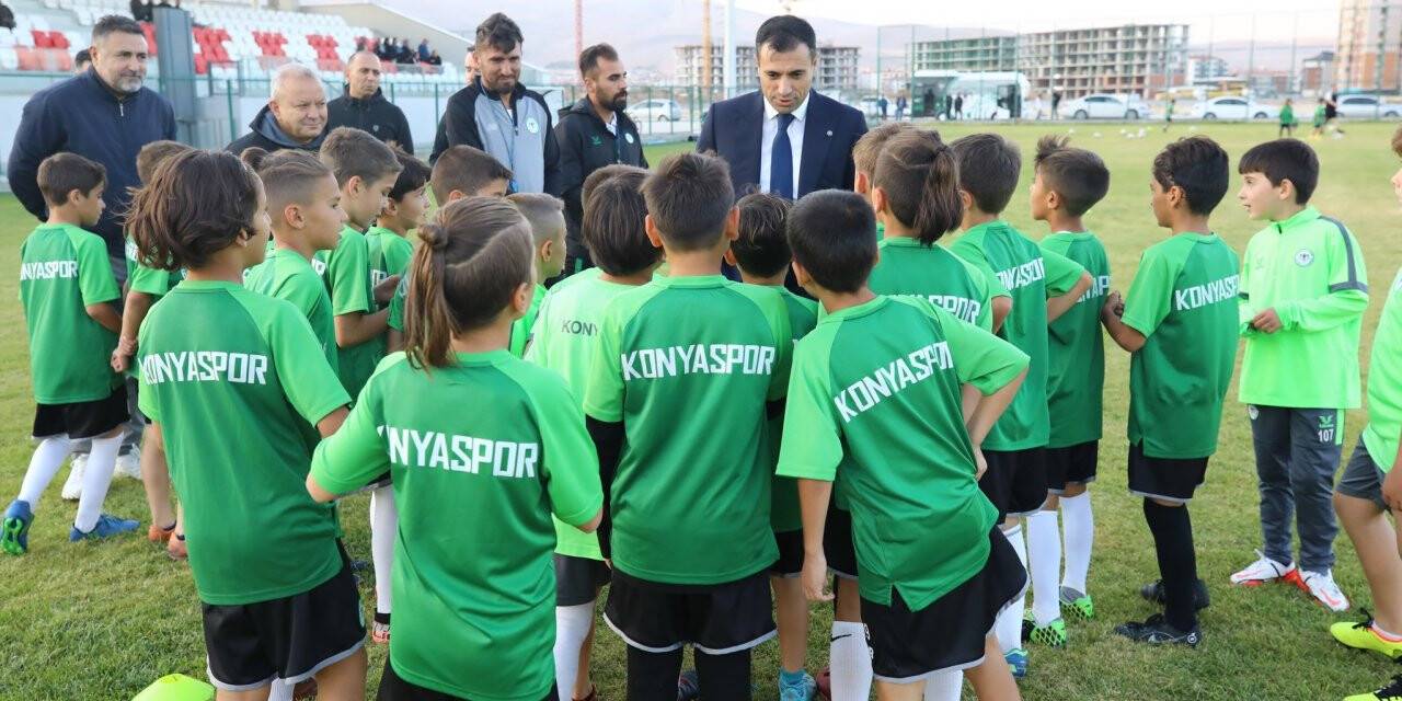 Başkan Fatih Özgökçen'den "Akademi"ye ziyaret