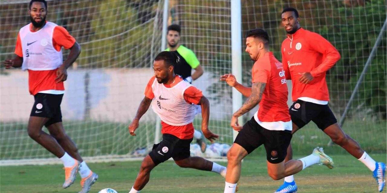 Antalyaspor, Konyaspor maçı hazırlıklarını sürdürüyor