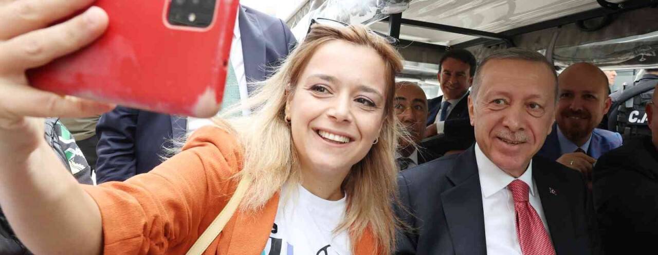 Cumhurbaşkanı Erdoğan, Galataport İstanbul’da incelemelerde bulundu