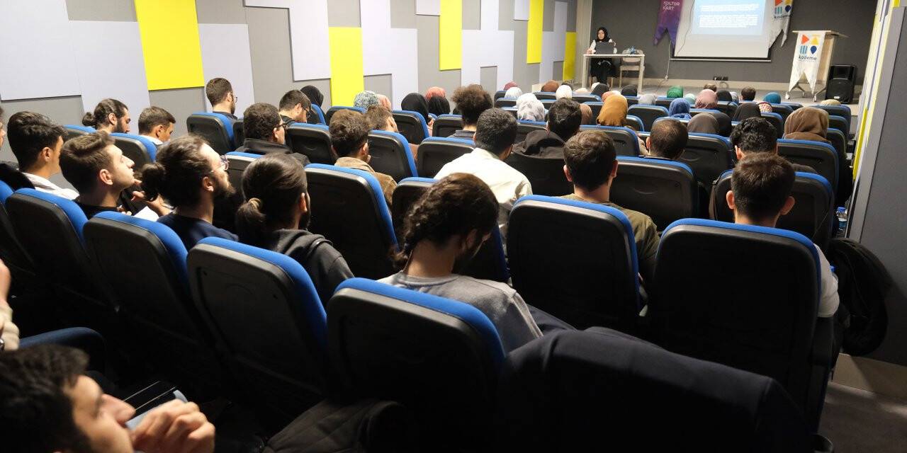 Konya Büyükşehir 100 üniversite öğrencisini Kudüs’e hazırlıyor