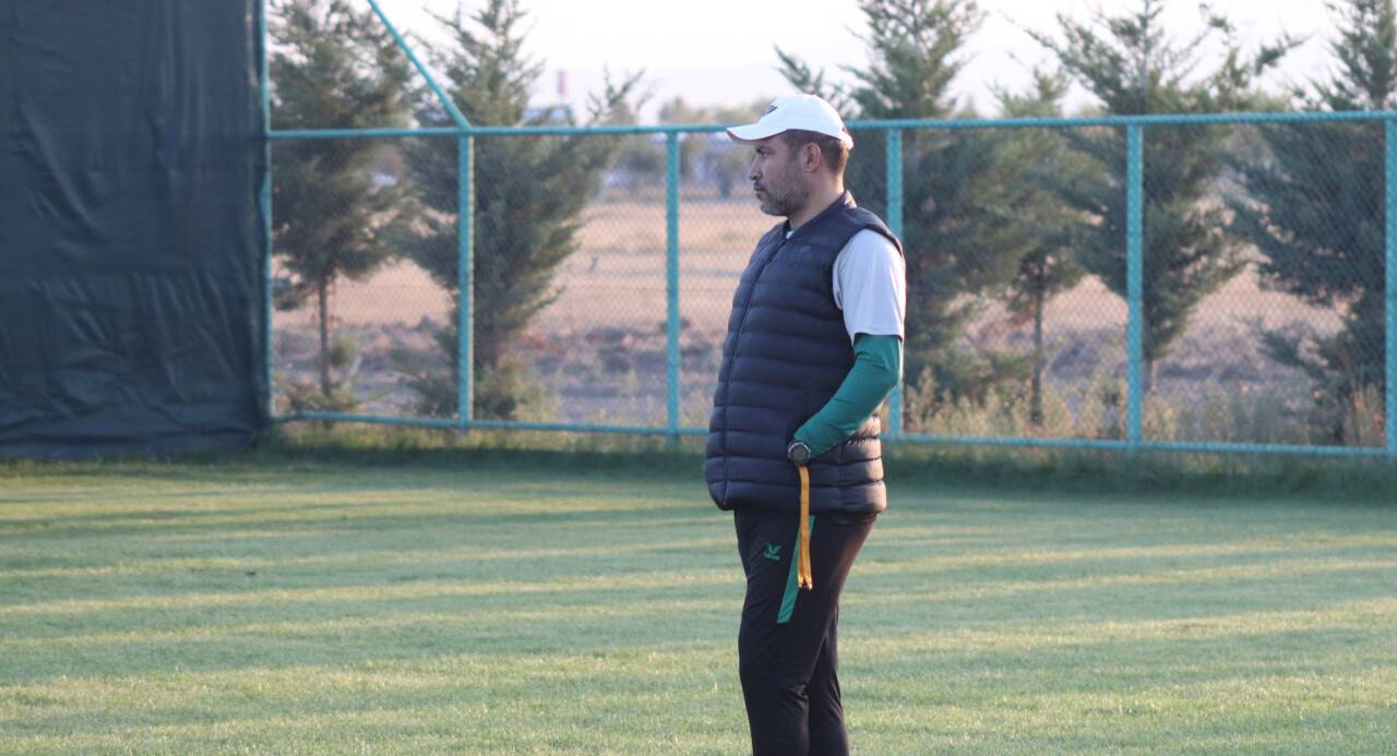 1922 Konyaspor'da Ağrı mesaisi