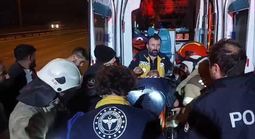 TEM otoyolunda kaza: 2 yaralı