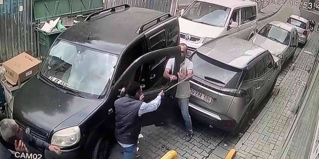 Fatih’te sürücüye döner bıçağıyla saldıran kağıt toplayıcısı tutuklandı