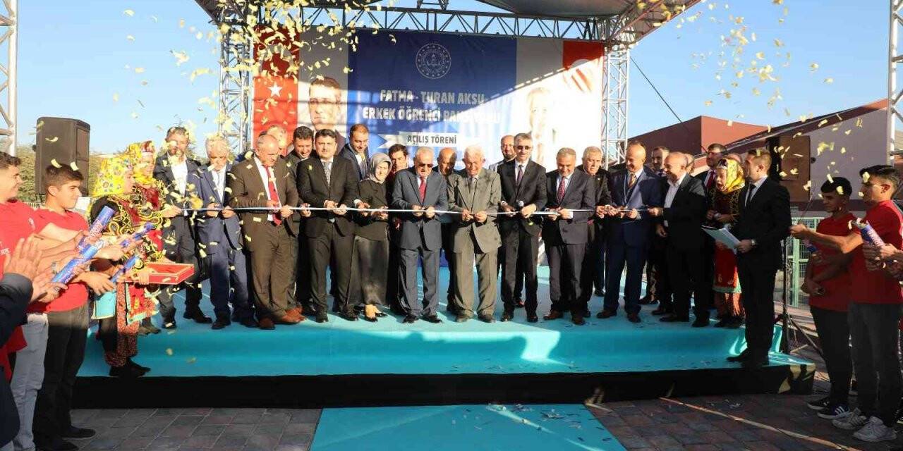 Develi’de Fatma-Turan Aksu Erkek Öğrenci Pansiyonu açıldı