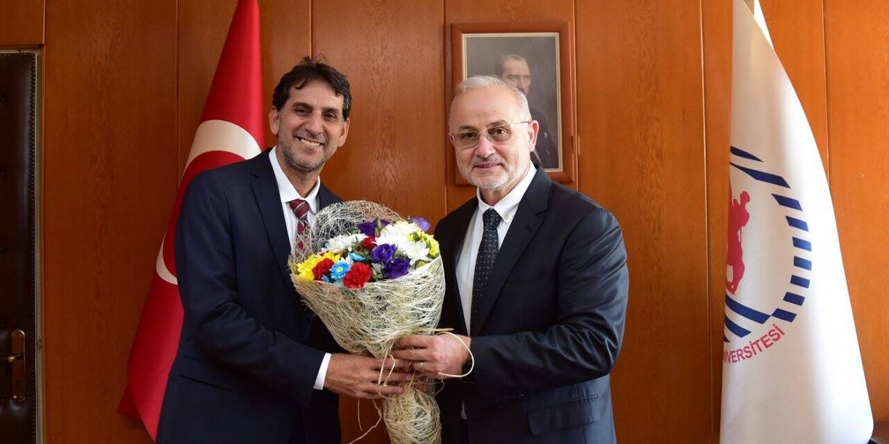 OMÜ İnsan ve Toplum Bilimleri Fakültesi’ne yeni dekan