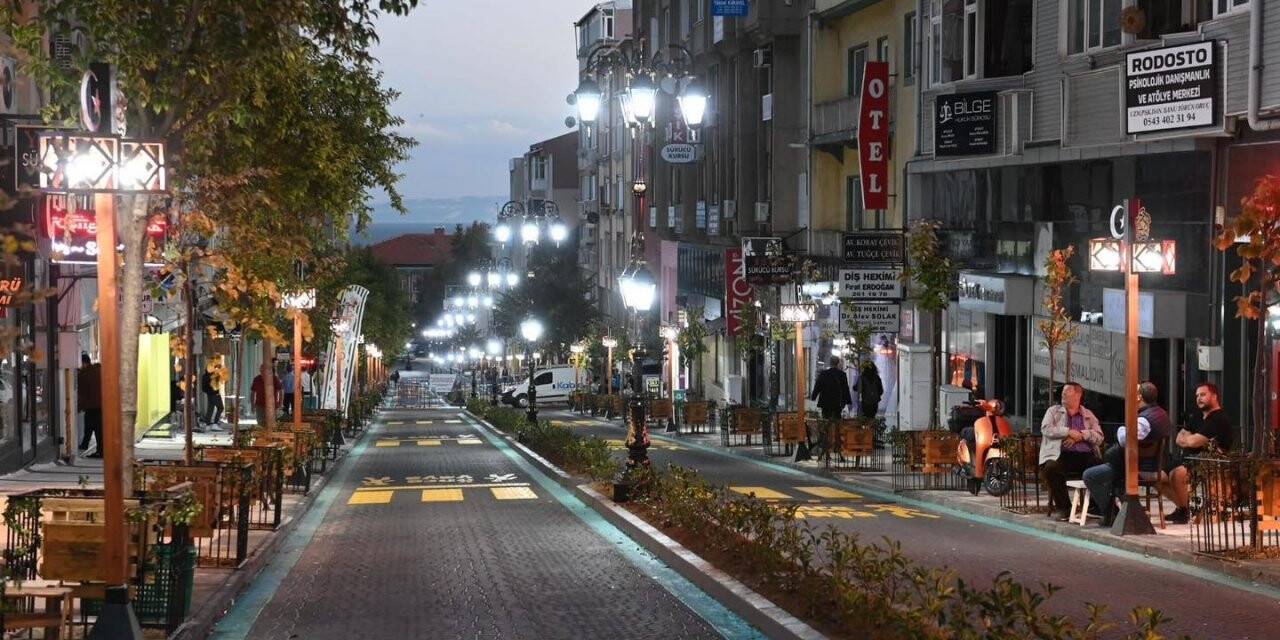 Sonbaharda asfalt atağı