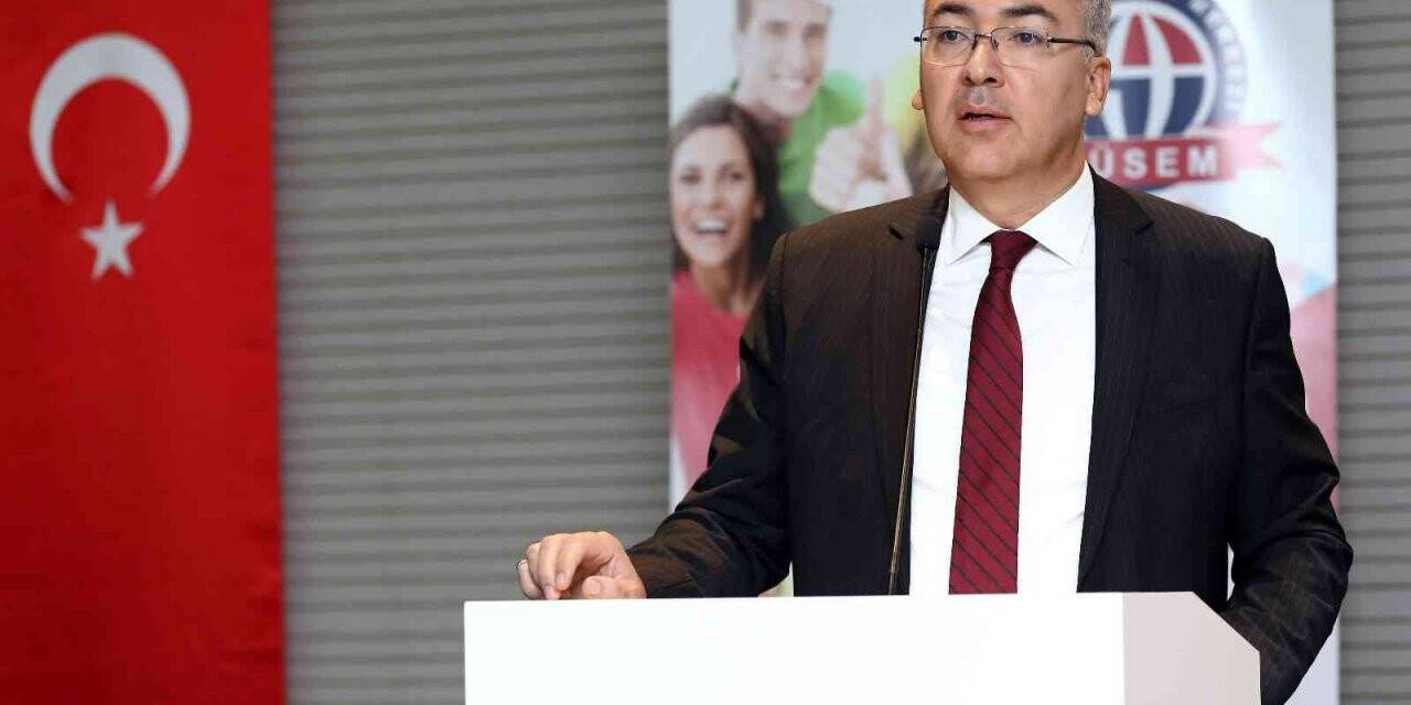 Kadın liderler akademisi eğitimi başladı