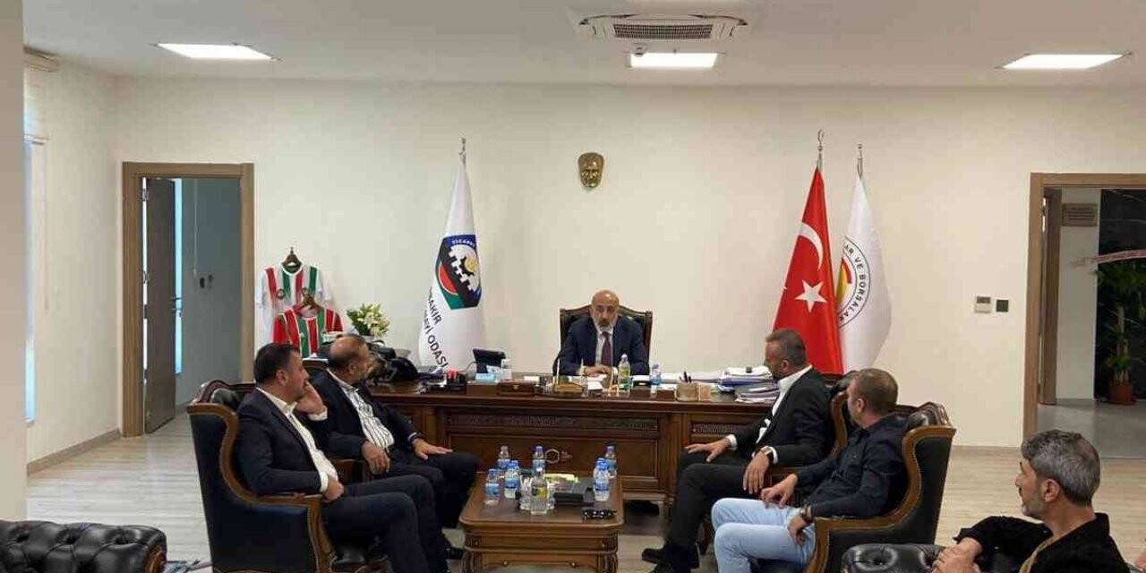 DTSO adayı Karagöz’den Başkan seçilen rakibi Kaya’ya nezaket ziyareti