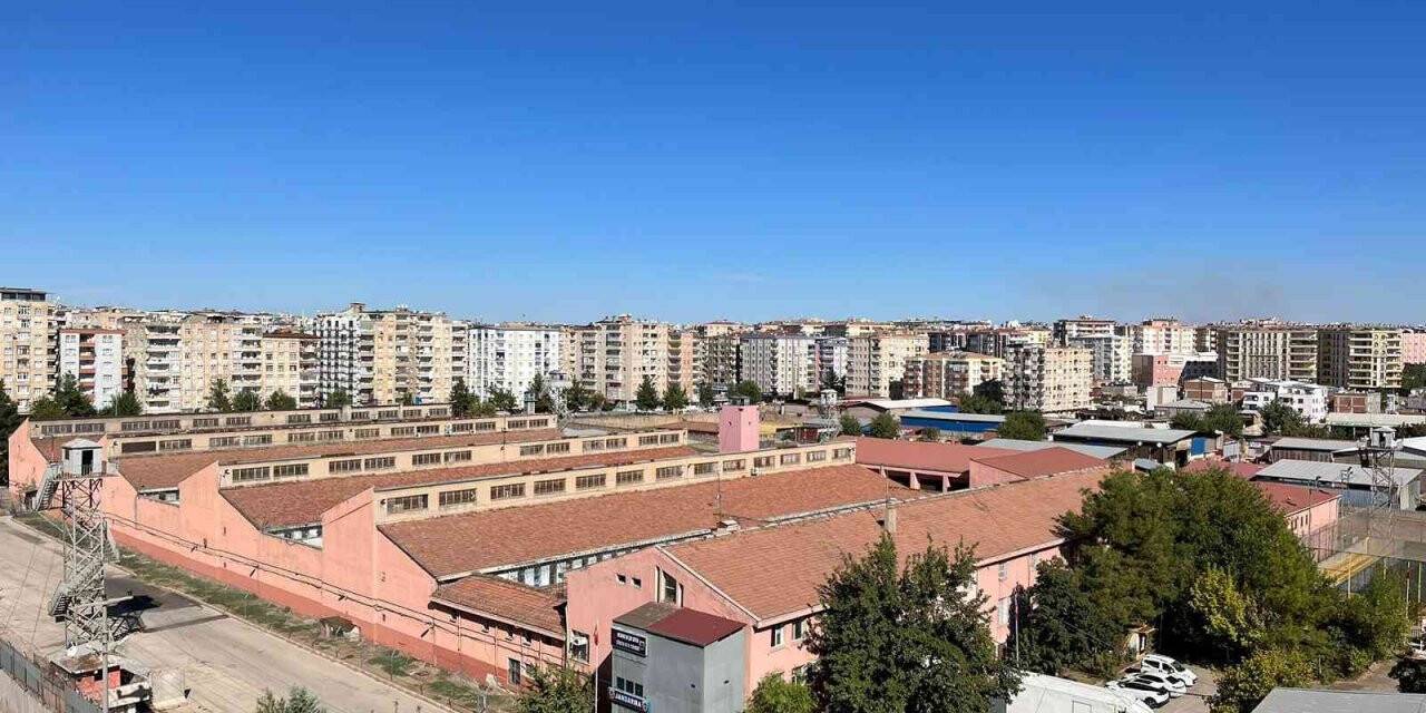 Cumhurbaşkanı Erdoğan’ın 1 yıl önce boşaltılması talimatını verdiği cezaevi ziyareti öncesi 1 gün içinde boşaltıldı