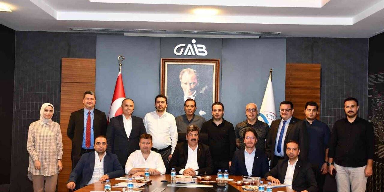 Halıcılar 7 kıta 7 ülke projesiyle yeni pazarlara yöneliyor