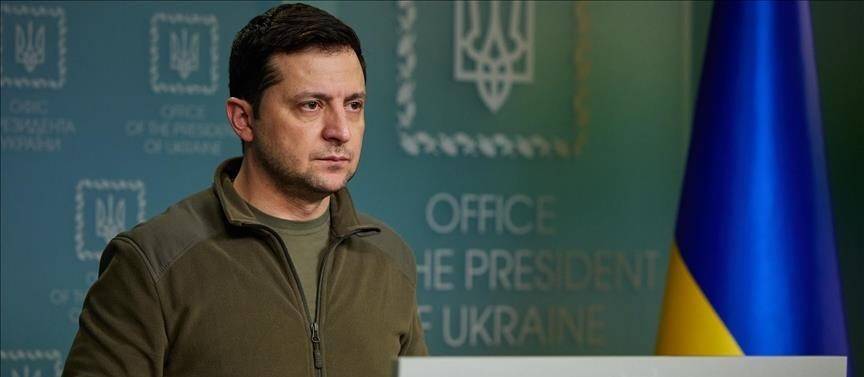 Zelenskiy: "Düşman kentlerimize saldırabilir ama bizi parçalayamayacak"