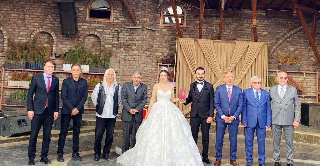 Ömür boyu mutluluk için ”Evet” dediler