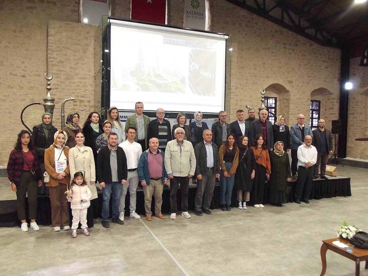 'Geleceğe taklit eserler bırakamayız'