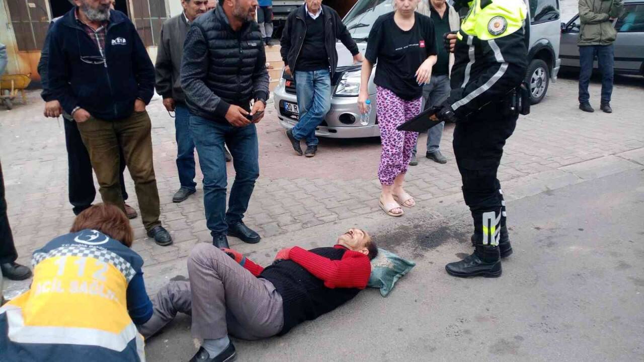 Ters yöne giren sürücü engelli vatandaşa çarptı
