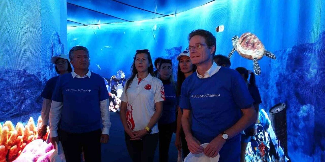 Meyer-Landrut, Çanakkale’de Dijital Okyanus Tüneli etkinliğine katıldı