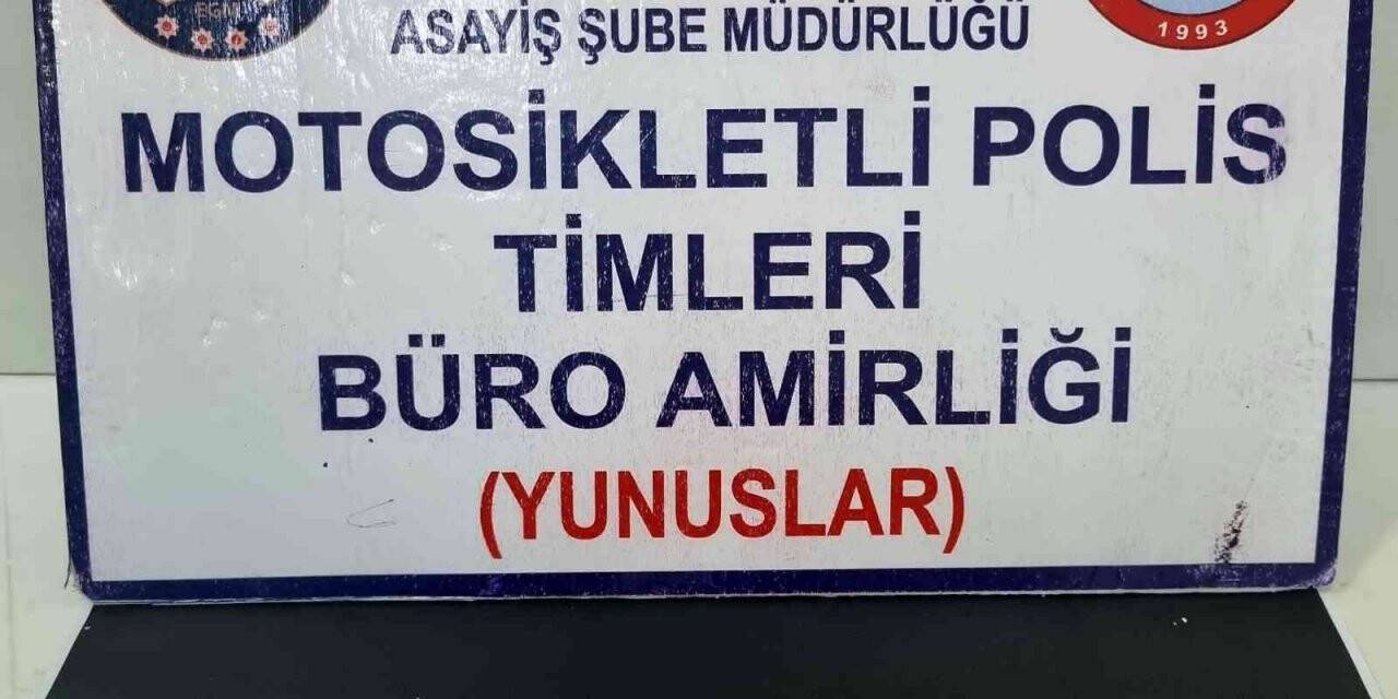 Kütahya’da Yunus Timleri bir kişinin üzerinde uyuşturucu ele geçirdi