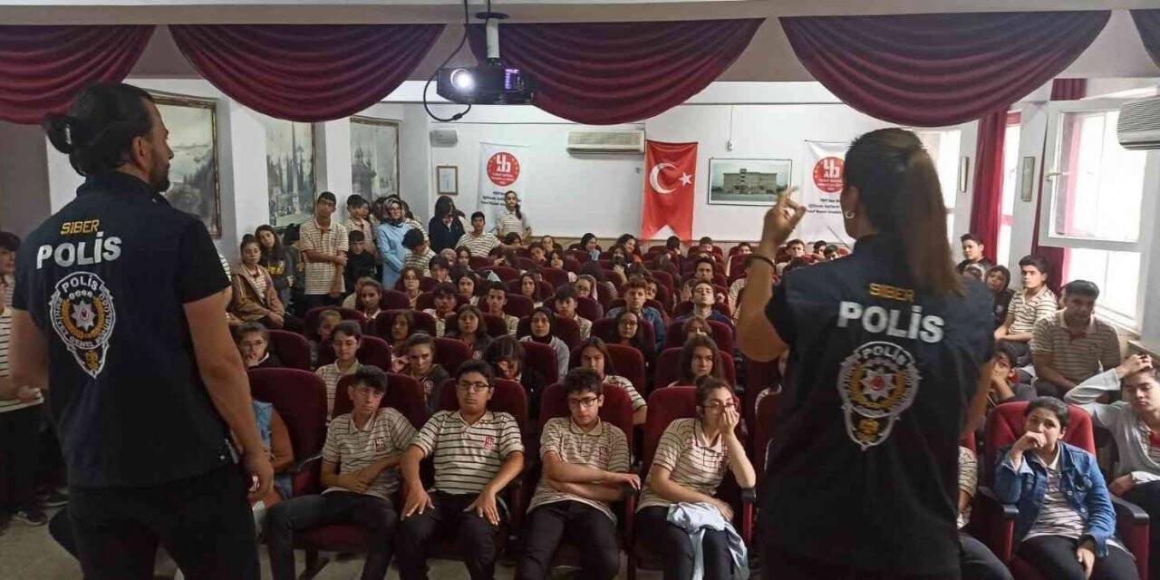 Liseli gençler siber suçlara karşı bilgilendirildi
