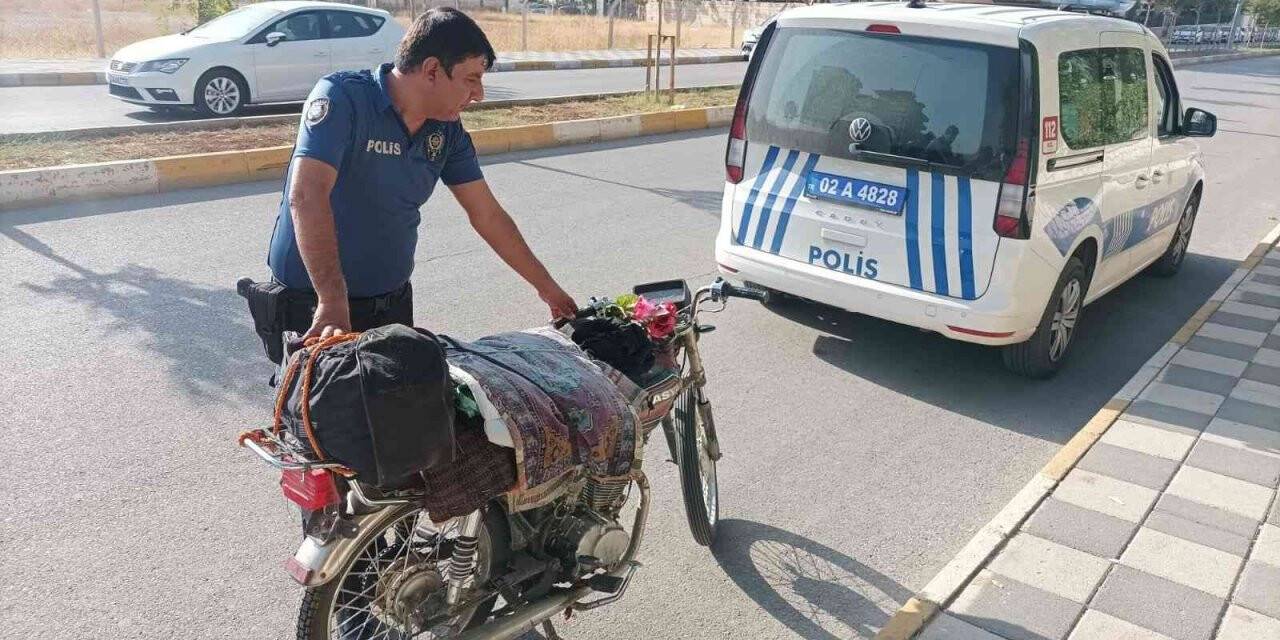 Polisin şüphelendiği motosiklet çalıntı çıktı