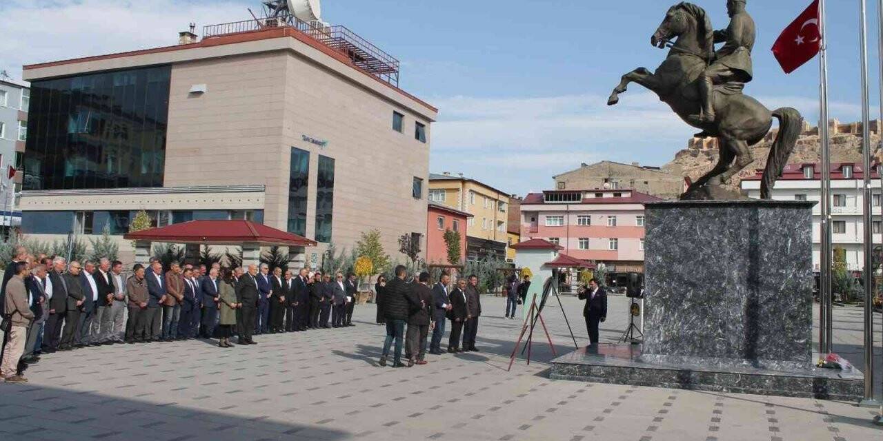 Bayburt’ta Muhtarlar Günü törenle kutlandı